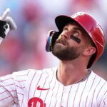 phillies’-bryce-harper-had-profane-clash-with-mlb-commissioner-over-salary-cap:-reports
