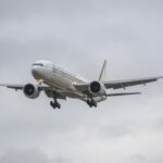 man-issues-mid-flight-bomb-threat:-‘death-to-trump!-allahu-akbar!’