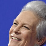 jamie-lee-curtis,-a-‘gender-affirming’-surgery-proponent-accuses-cosmetic-surgery-industry-of-‘genocide’-against-women