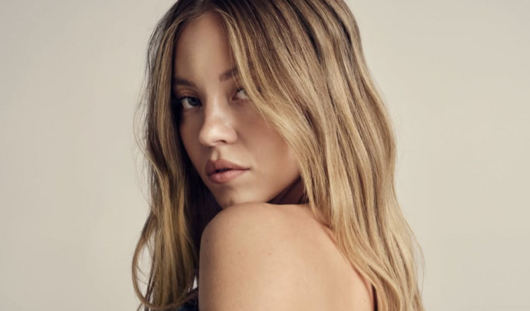 leftists-crash-out-over-‘whiteness’-of-sexy-sydney-sweeney-jean-ads