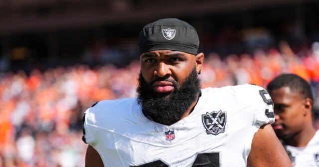 report:-christian-wilkins-angered-teammate-with-‘playful’-kiss-before-split-with-raiders