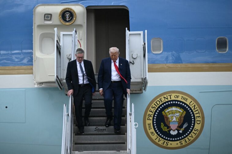 ‘a-weird-deal’:-secret-service-agent-on-trump’s-detail-tried-to-sneak-wife-onto-plane-to-scotland