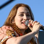 regina-spektor-show-interrupted-by-anti-israel-protesters-screaming,-‘free-f——-palestine!’