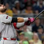 report:-d-backs-3b-suarez-avoids-fractured-finger