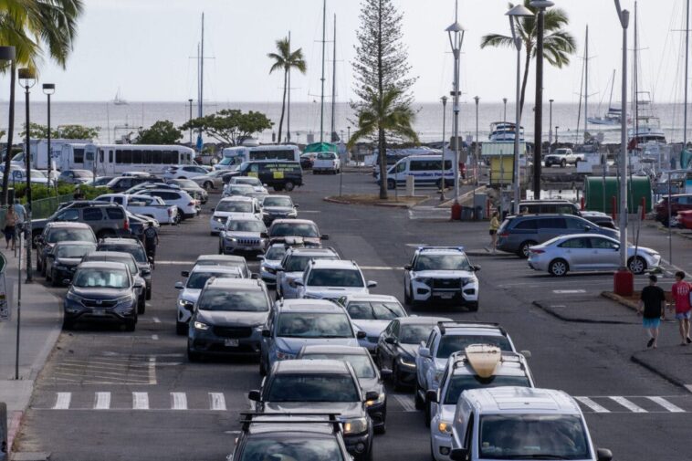 tsunami-waves-crash-into-west-coast,-alaska,-hawaii