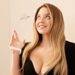 backlash-against-sydney-sweeney-‘jeans/genes’-ad-gets-mocked-by-wh:-americans-are-‘tired-of-this-bulls—’