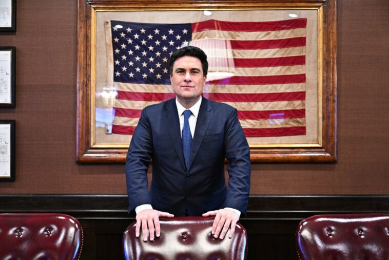 republican-senate-candidate-deleted-environmentalist-tweets-before-launching-campaign