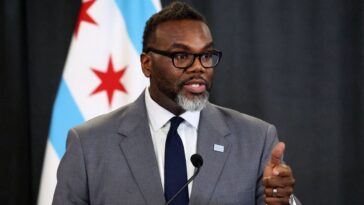 chicago-tribune-warns-‘halloween-comes-early’-with-mayor-johnson’s-plan-to-‘scare’-businesses-away