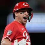 braves,-reds-combine-for-historic-16-run-8th-inning-in-wild-game
