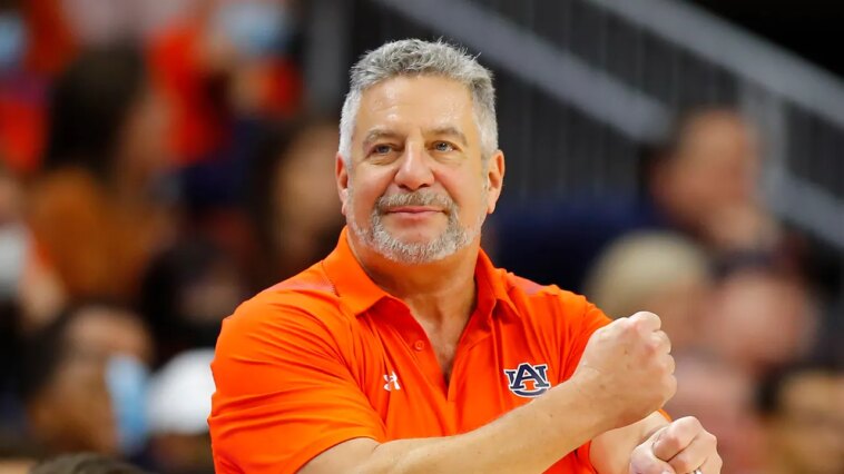 auburn’s-bruce-pearl-rips-obama-over-policies-as-president,-making-‘everything-…-black-and-white’