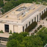 smithsonian-temporarily-removes-trump-impeachment-references-from-history-museum,-drawing-liberal-ire