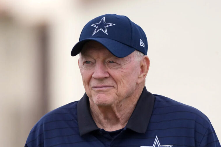 micah-parsons-fallout:-jerry-jones’-contract-tactics-with-star-players-once-again-bite-the-cowboys