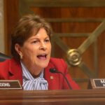 senate-democrats-to-make-final-desperation-move-in-bid-to-block-trump’s-tariffs:-report