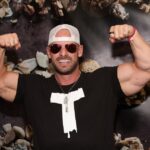‘baffling’:-fitness-influencer-joey-swoll-under-fire-for-bending-the-knee-to-woke-mob