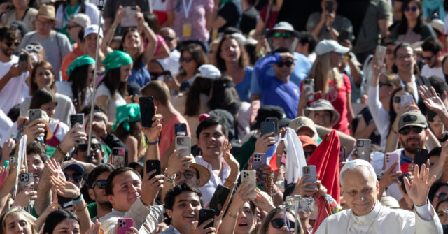 half-million-young-catholic-pilgrims-descend-on-rome-for-jubilee-of-youth