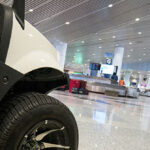 watch:-traveler-accused-of-driving-new-york-airport-golf-cart-while-drunk