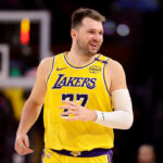 luka-doncic-agrees-to-3-year,-$165-million-max-extension-with-lakers