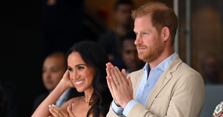 royal-family-fans-applaud-trump-after-he-takes-veiled-shot-at-harry-and-meghan