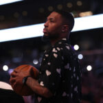 damian-lillard-announces-he’s-taking-over-as-general-manager-of-weber-state-basketball
