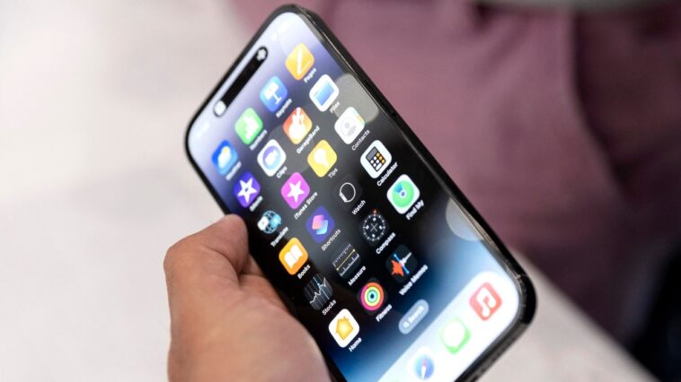 update-your-iphone-now:-ios-18.6-fixes-29-security-flaws