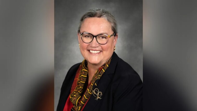 ‘queen-reid’:-embattled-virginia-schools-boss-demands-personal-bodyguard-on-top-of-lavish-salary,-perks