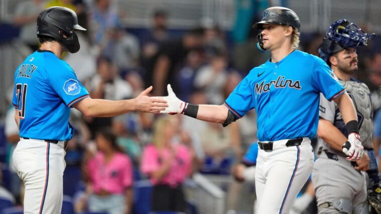 marlins-def-yankees,-earn-1st-ever-sweep-of-ny.