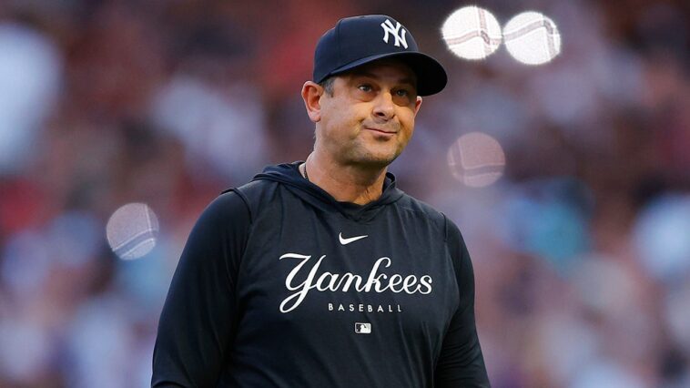 yankees-manager-aaron-boone-defends-players-after-derek-jeter,-alex-rodriguez-criticism