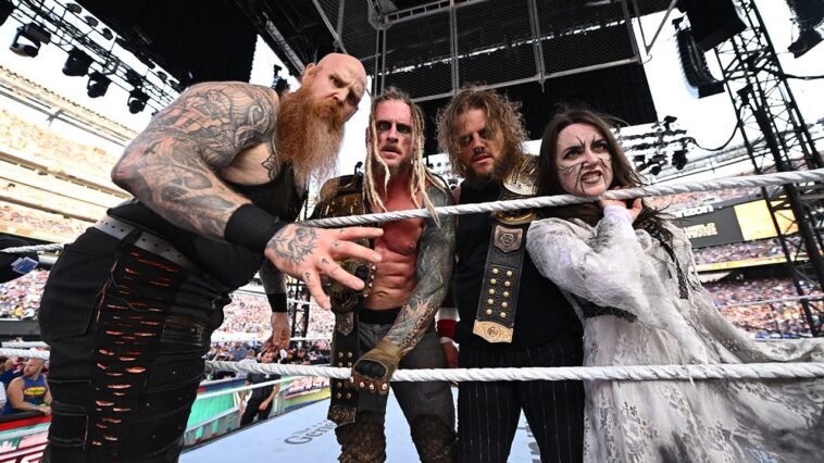 wyatt-sicks-retain-wwe-tag-team-championship-in-wild-tlc-match-at-summerslam
