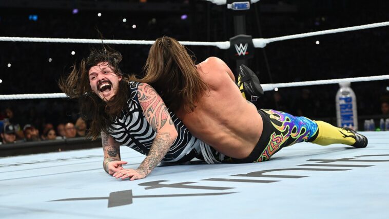 dominik-mysterio’s-intercontinental-championship-reign-continues-at-summerslam,-makes-aj-styles-latest-victim