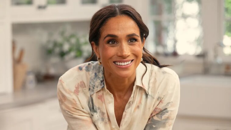 meghan-markle-in-talks-with-netflix-after-‘reputation-nosedive’-leaves-her-future-‘dubious’:-experts