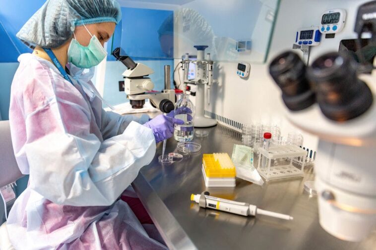 conservatives-cheer-as-white-house-has-no-plans-for-ivf-coverage-mandate