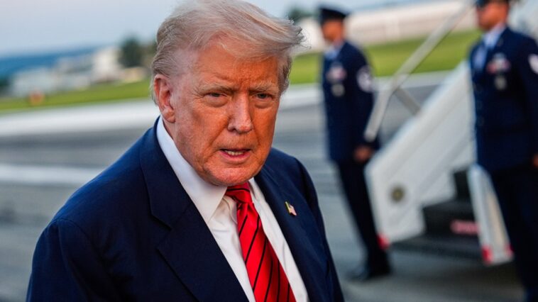 trump-confirms-2-nuclear-submarines-are-‘in-the-region’-to-counter-russia