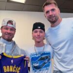 -luka-celebrates-with-backstreet-boys-concert