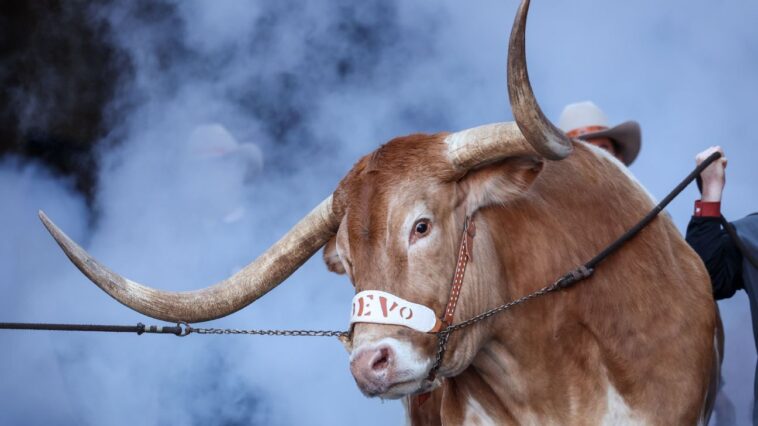longhorns,-buckeyes-top-preseason-coaches’-poll