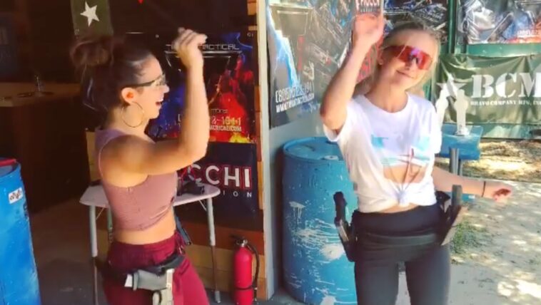 clip-of-sydney-sweeney’s-expert-shooting-range-run-goes-viral-after-republican-registration-revealed,-american-eagle-ad-fiasco