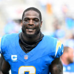 chargers-lb-denzel-perryman-released-from-jail,-charges-dropped-after-arrest-on-weapons-charges