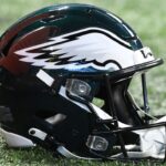 sources:-raiders-trade-cb-bennett-to-eagles