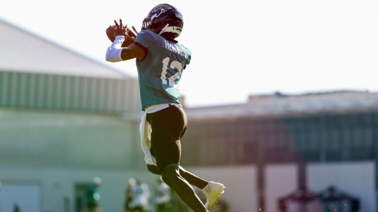 confidence,-conditioning-and-catches:-what-we’ve-learned-about-travis-hunter-so-far