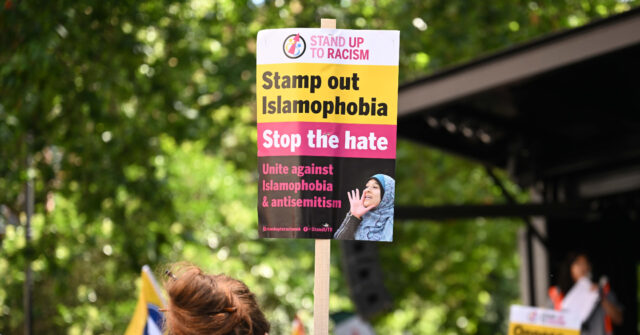 teacher-fired-for-‘islamophobic’-criticism-of-uk’s-‘two-tier’-justice-system