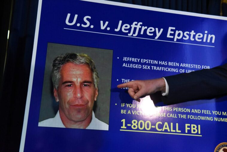 congress-subpoenas-clintons,-doj-records,-and-former-officials-in-sweeping-epstein-investigation