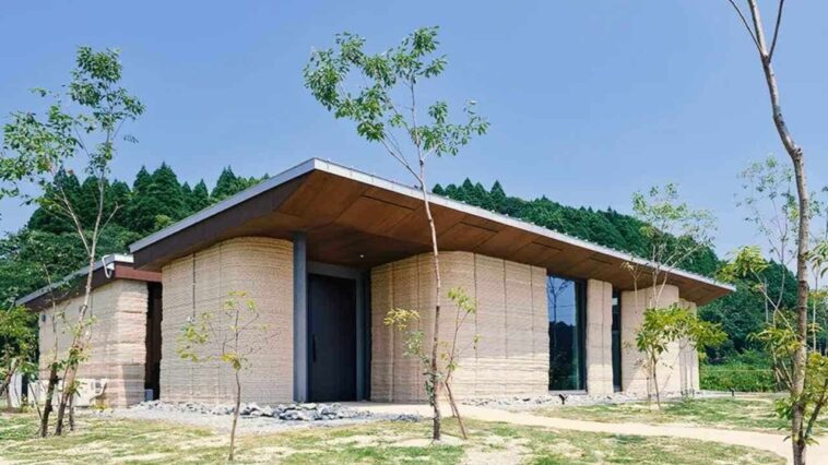 sustainable-3d-printed-home-built-primarily-from-soil