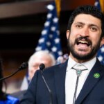 ‘butter-knife-to-a-gunfight’:-democratic-lawmaker-rips-his-party’s-strategy-in-redistricting-battle