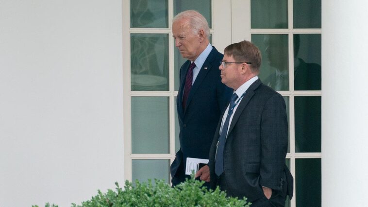 biden’s-doctor-thought-cognitive-tests-were-‘meaningless,’-ex-aide-bruce-reed-told-investigators