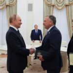 trump-envoy-steve-witkoff-meets-putin-ahead-of-russia-ukraine-peace-deadline