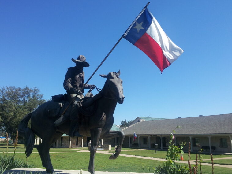 runaway-texas-democrat-lawmakers-and-the-law-that-could-theoretically-remove-them-from-office