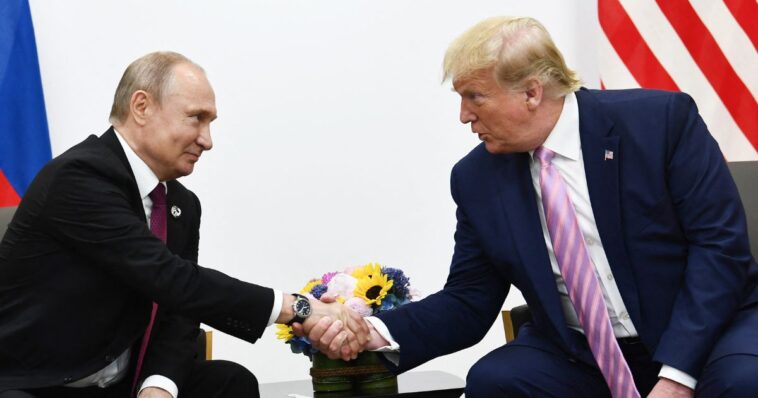 kremlin-beats-hasty-retreat,-falls-all-over-itself-to-appease-us-after-trump’s-nuclear-threat