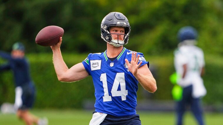seahawks-legend-predicts-sam-darnold-will-top-his-career-best-2024-season-with-seattle