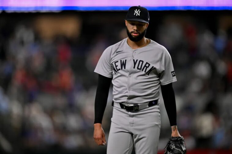 yankees’-aaron-boone-has-no-plans-to-hide-struggling-devin-williams