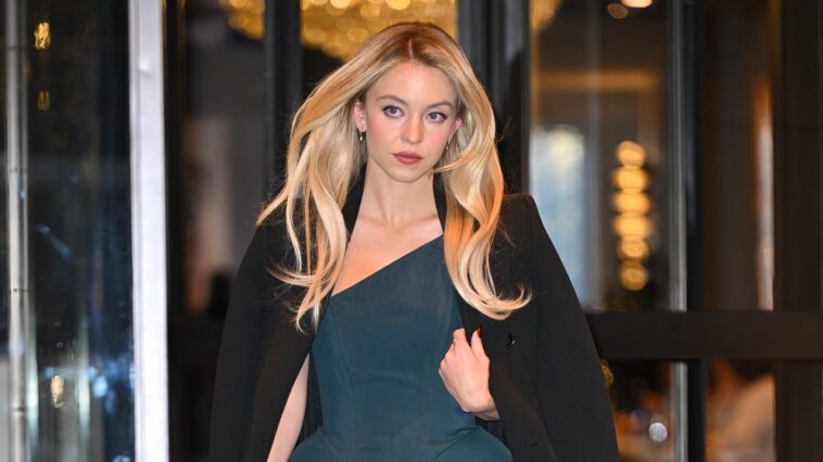 blue-genes’-singer-goes-viral-as-sydney-sweeney’s-american-eagle-ad-sparks-controversy