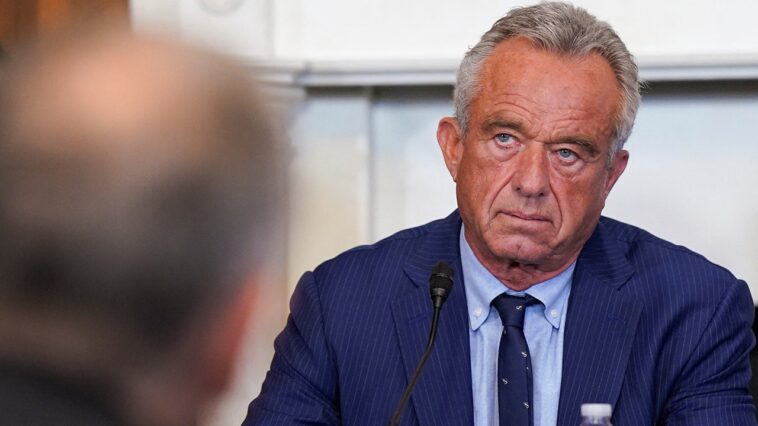 republican-senator-claims-rfk-jr.-mrna-vaccine-decision-undermines-trump-agenda